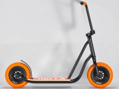 BikeBase Rocker Rolla Scooter (Black/Orange) 